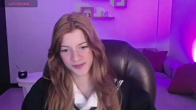 Nora Vennucci online show from 01.28.25