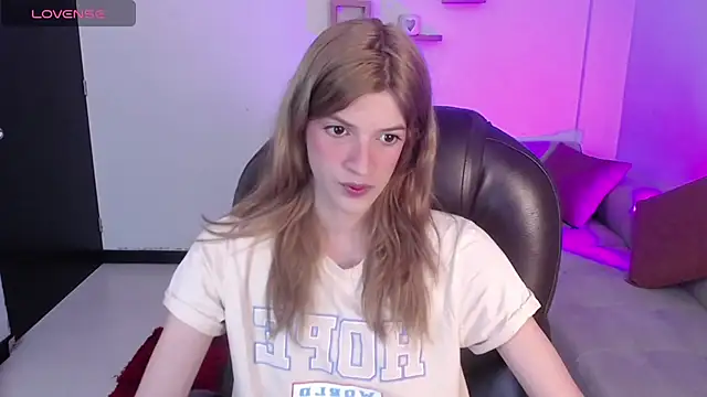 Nora Vennucci online show from 02.02.25