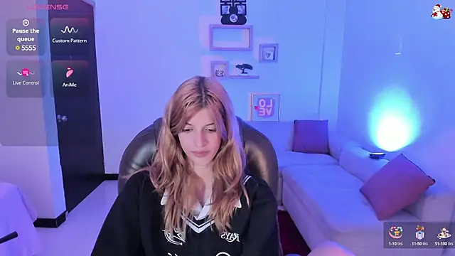 Nora Vennucci online show from 02.21.25