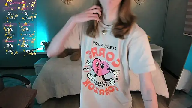 Nora Vennucci online show from 10.11.25