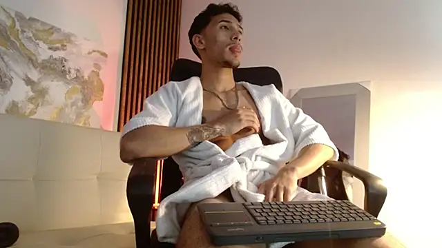 rafael stone online show from 01.05.25