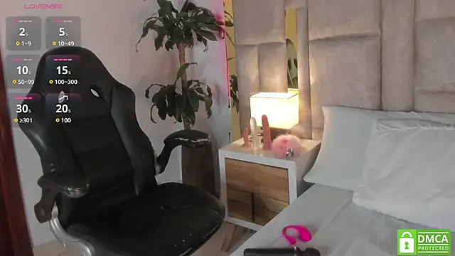 kitty emma1 online show from 02.25.25