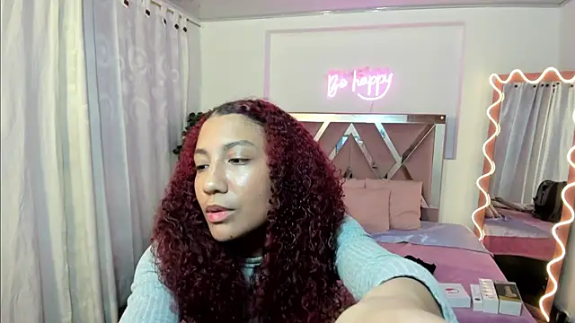 Daphnne tay online show from 01.10.25