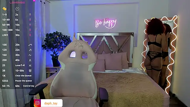 Daphnne tay online show from 01.25.25