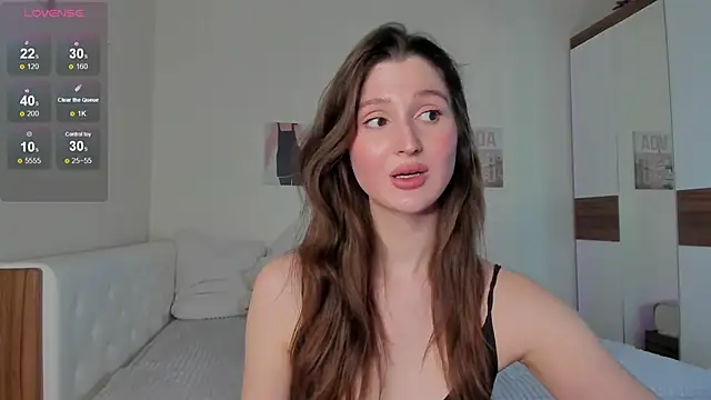 Snapshot of tender_babyy chatting on 02.08.25 tender babyy online show from 02.08.25