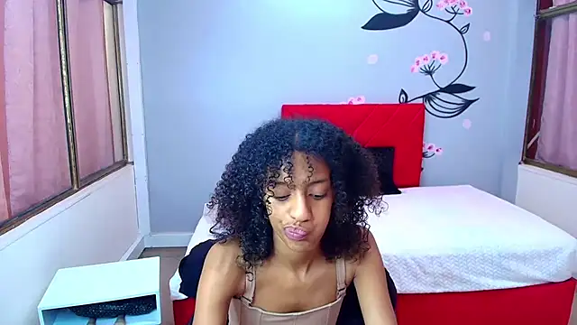 Zia Green online show from 03.13.25