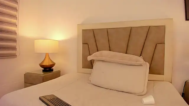 JaneLondon online show from 12.30.24