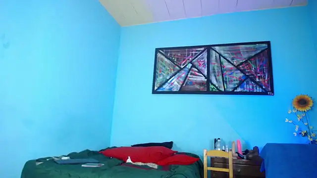 Iivana 19 online show from 10.28.25