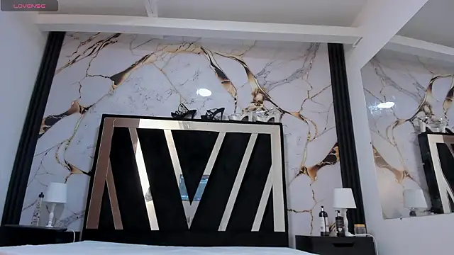 KarinaSimonz online show from 02.24.26