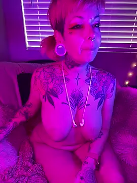 GoldieBakeman online show from 02.13.25