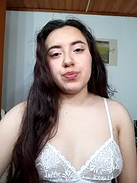 Emi chik online show from 11.02.25