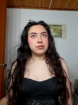 Emi chik online show from 03.26.26