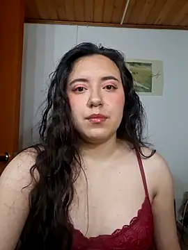 Emi chik online show from 04.04.26