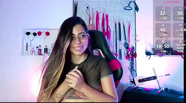 Megaan Greey online show from 01.17.25