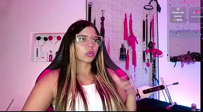 Megaan Greey online show from 01.30.25