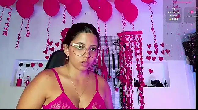 Megaan Greey online show from 02.14.25