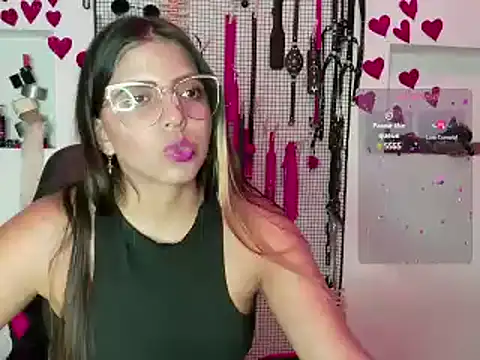 Megaan Greey online show from 03.21.25