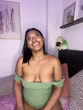 Isabella fasilier online show from 01.19.25