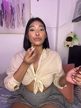 Isabella fasilier online show from 03.03.25