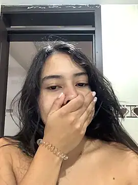 GabyButtler1 online show from 02.05.25