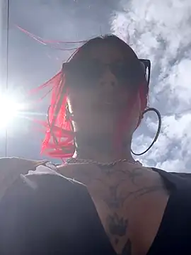 Snapshot of Kuromi_LS chatting on 09.19.25 Kuromi LS online show from 09.19.25