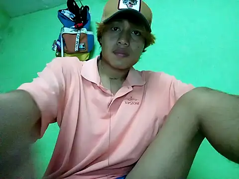 Snapshot of ruygw chatting on 12.02.24 ruygw online show from 12.02.24