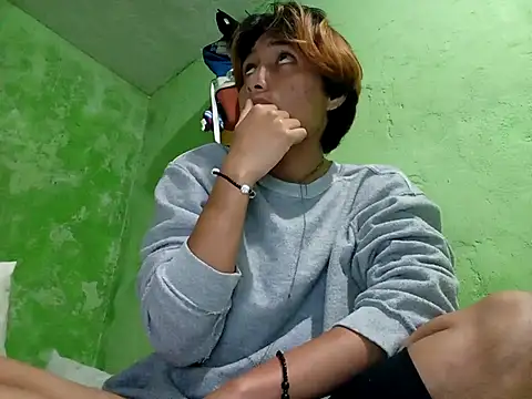 Snapshot of ruygw chatting on 12.03.24 ruygw online show from 12.03.24