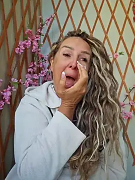 MariaRichi  online show from 10.06.25