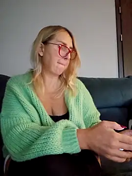 MariaRichi  online show from 11.09.25