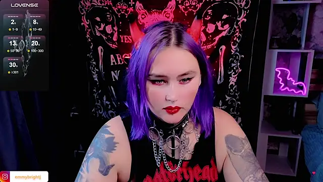 Emmybrightj  online show from 09.18.25