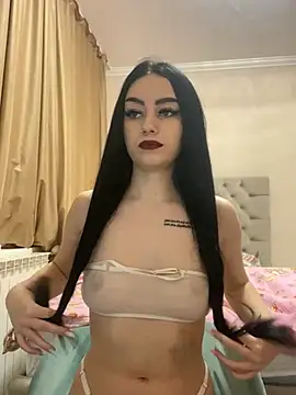 Snapshot of Gya_Rue chatting on 02.14.25 Gya Rue online show from 02.14.25