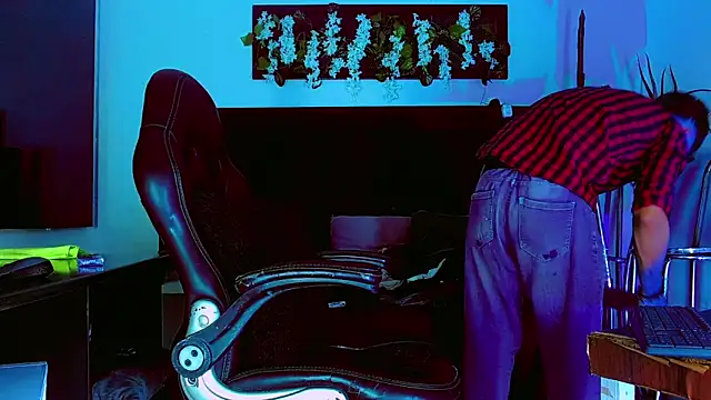 HannibalLester online show from 03.06.26