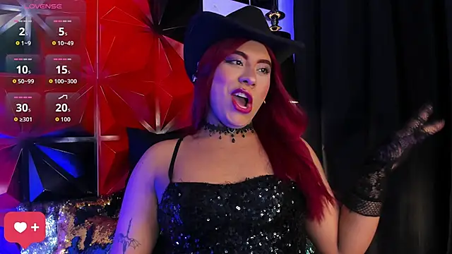 Snapshot of Emili_Roux chatting on 10.09.25 Emili Roux online show from 10.09.25