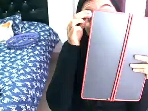 Snapshot of hailey85 chatting on 12.28.24 hailey85 online show from 12.28.24