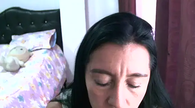 Snapshot of hailey85 chatting on 02.16.25 hailey85 online show from 02.16.25