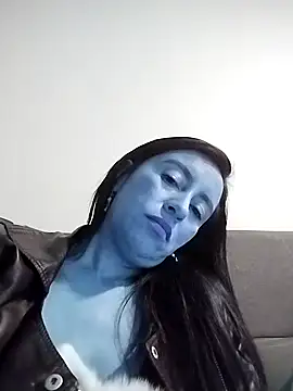 Snapshot of hailey85 chatting on 02.18.25 hailey85 online show from 02.18.25