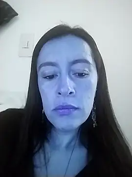 Snapshot of hailey85 chatting on 02.19.25 hailey85 online show from 02.19.25