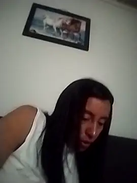 Snapshot of hailey85 chatting on 03.01.25 hailey85 online show from 03.01.25