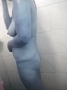 Snapshot of hailey85 chatting on 03.20.25 hailey85 online show from 03.20.25