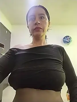 hailey85 online show from 05.31.26