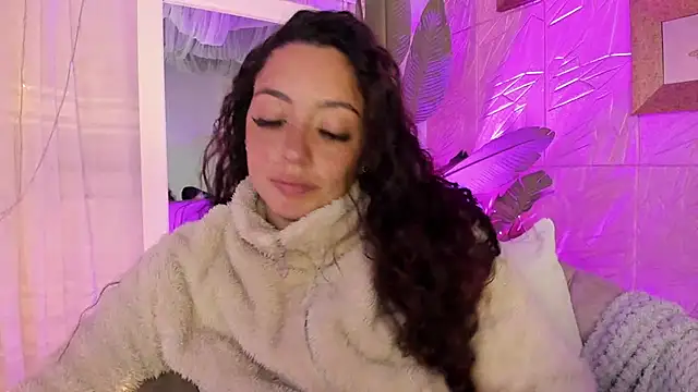 sadashi moon  online show from 02.15.25