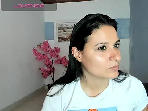 elena jonees online show from 12.30.24