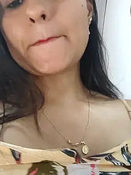 elena jonees online show from 10.20.25