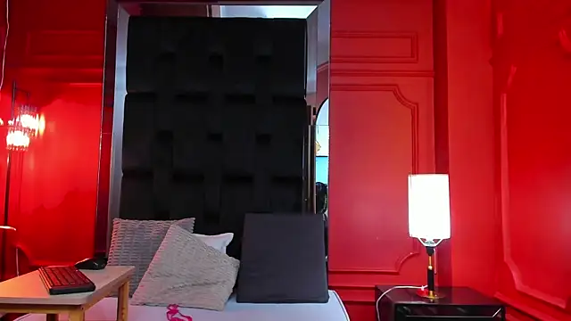 Snapshot of nathalie_rossel chatting on 02.27.25 nathalie rossel online show from 02.27.25