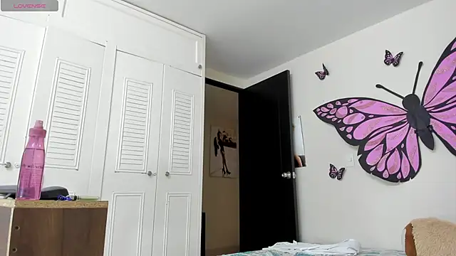 sweet amalia4 online show from 10.20.25