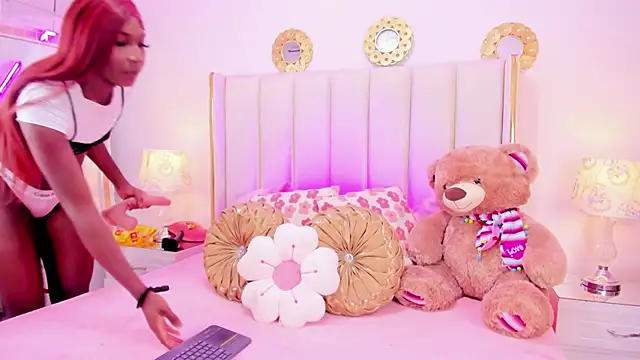 evangelin ts online show from 11.29.25