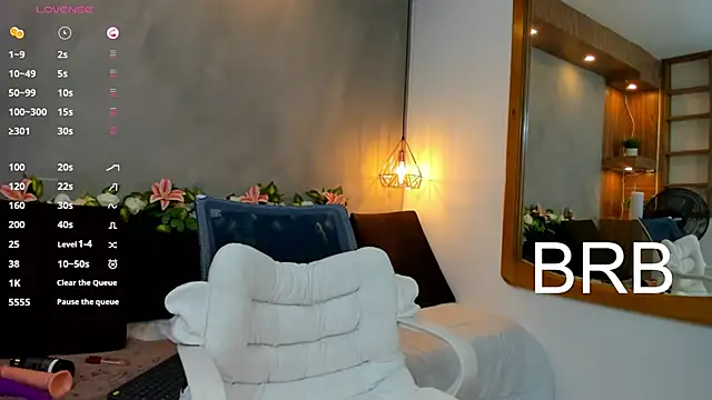 Hannah williams1 online show from 12.06.24