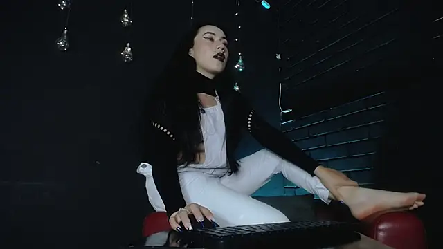 Snapshot of NYX1126 chatting on 01.10.25 NYX1126 online show from 01.10.25