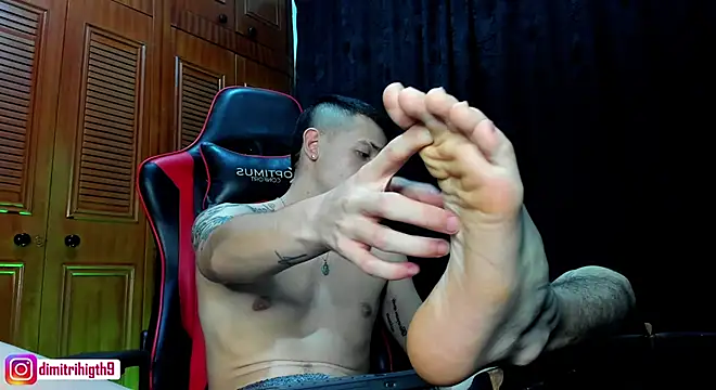 Snapshot of Dimitri_higth420 chatting on 12.28.24 Dimitri higth420 online show from 12.28.24