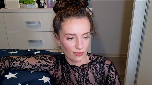 Snapshot of ElizaaXO chatting on 03.15.25 ElizaaXO online show from 03.15.25